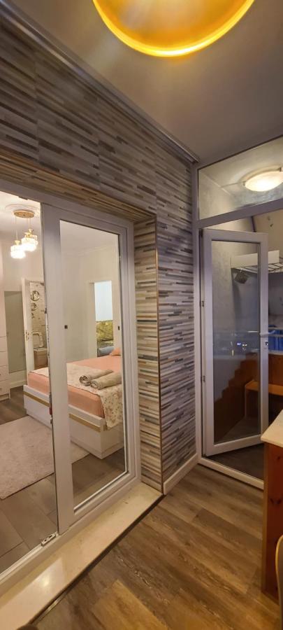Oro Apartments ティラナ エクステリア 写真