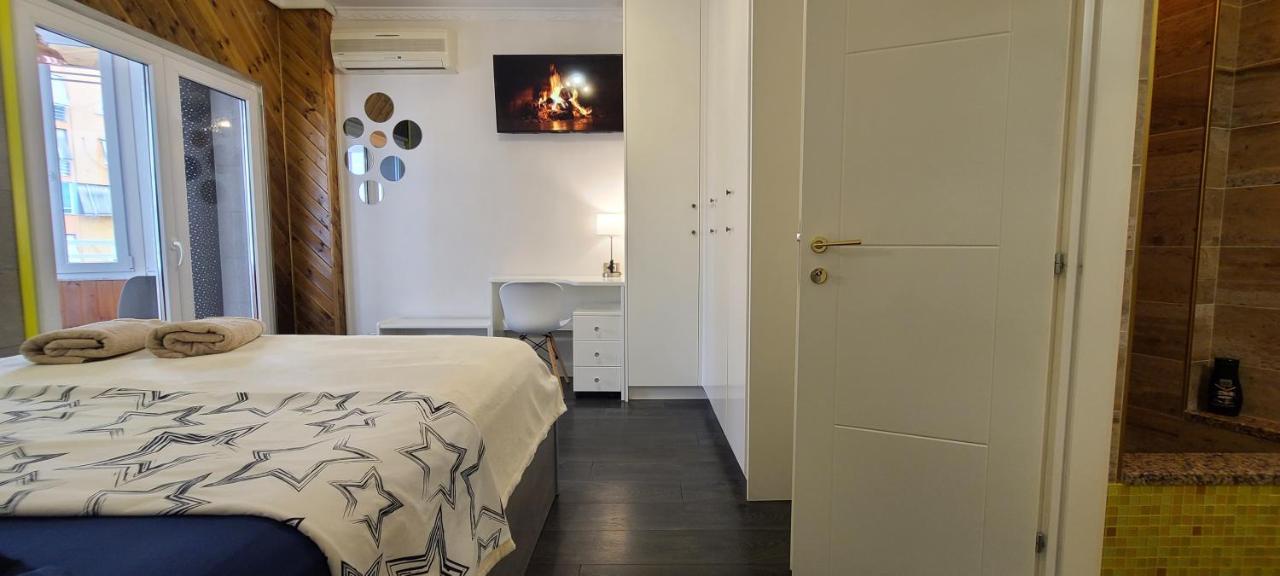 Oro Apartments ティラナ エクステリア 写真