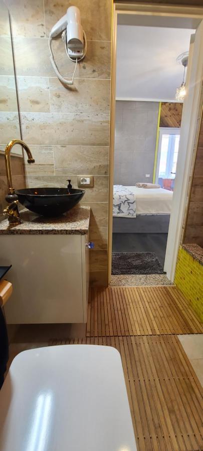 Oro Apartments ティラナ エクステリア 写真